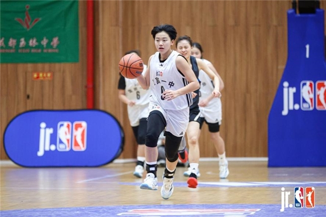 2024-25 Jr. NBA校园篮球联赛@四川 女子组宜宾一中夺冠，树德中学黑马之姿晋级，决赛对阵绵阳中学！
(图9)